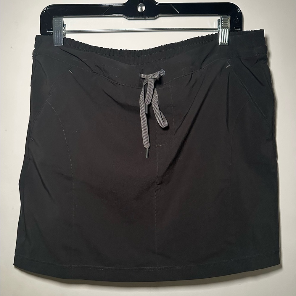Eddie Bauer Black Active Gorpcore Preppy Travel Skort Size M